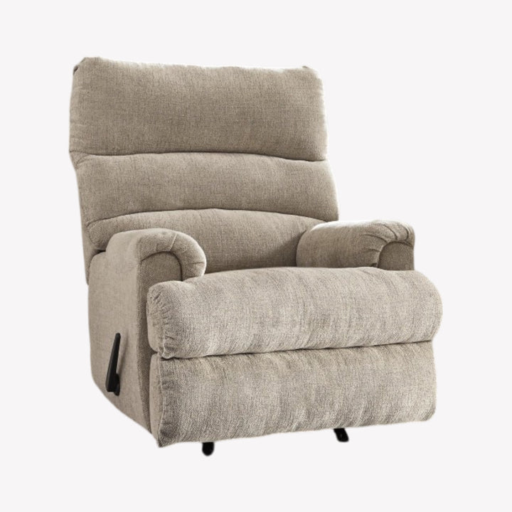 4660425 Man Fort Manual Rocker Recliner Chair In Dusk Finish | Signature Design By Ashley