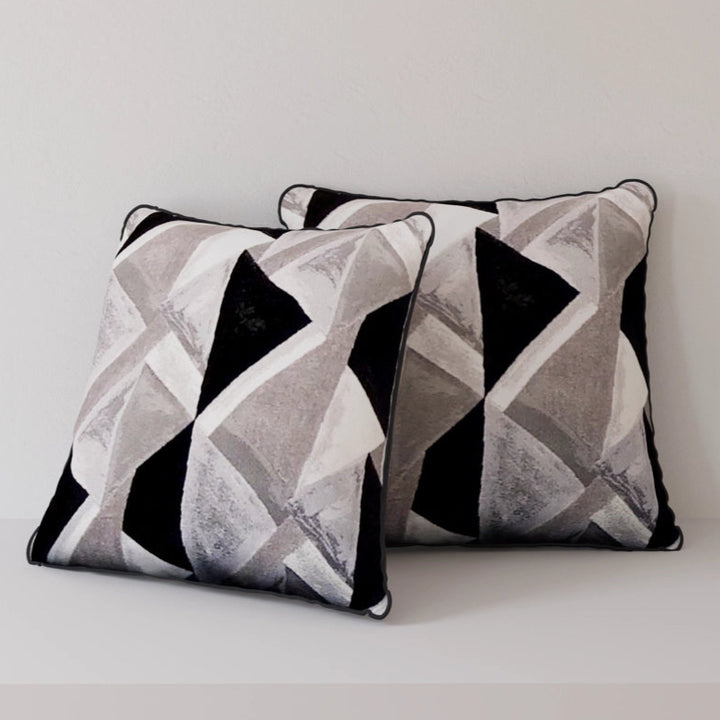 1220635 Gleston Loveseat - Onyx | Signature Design By Ashley