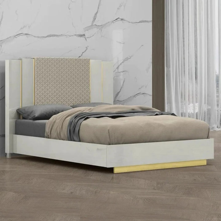 Lavish Appealing Platform Bed Frame In Exquisite Grey Finish