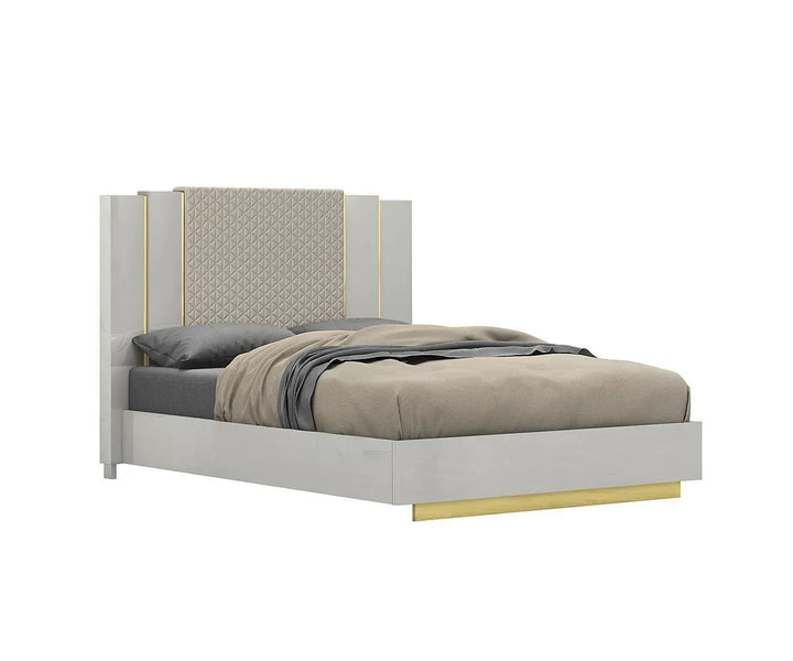 Luxurious Retreat with the Jedd Bedroom Set