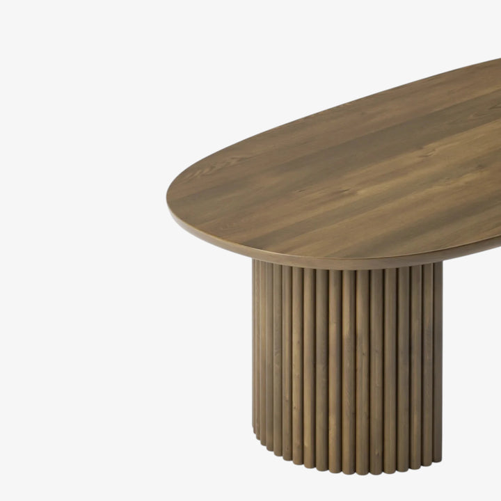 Harry Solid Wooden Walnut Dining Table With Tapered Tabletop