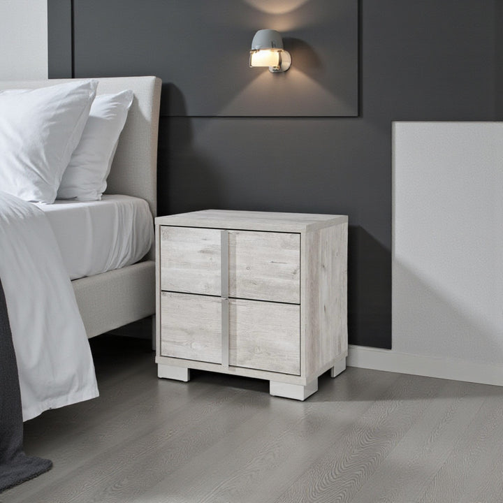 Solace 8-Piece Bedroom Set In Appealing White Finish