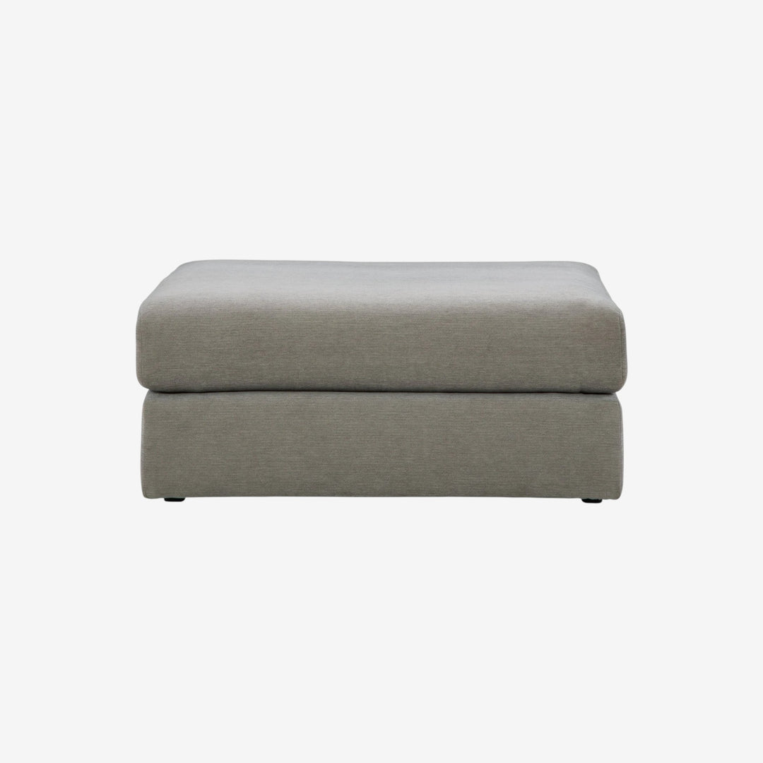5810308 Avaliyah Oversized Accent Ottoman In Fabric Upholstery - Ash | Signature Design By Ashley