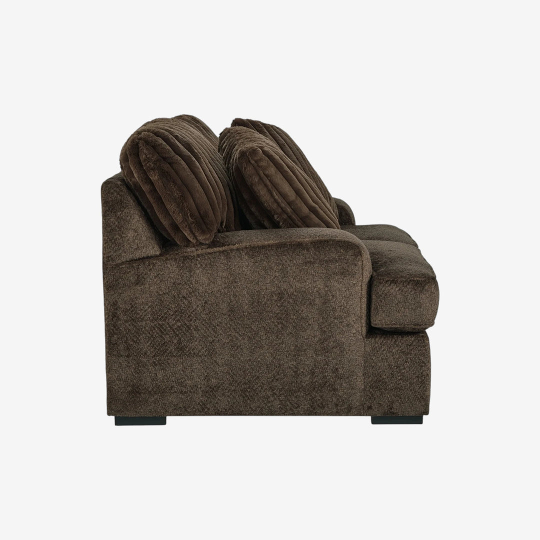 5370235 Aylesworth Casual Loveseat In Fabric Upholstery - Chocolate | Benchcraft By Ashley