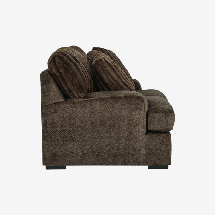 5370235 Aylesworth Casual Loveseat In Fabric Upholstery - Chocolate | Benchcraft By Ashley
