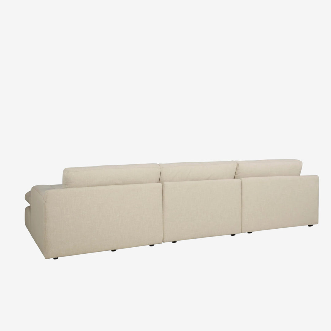 10006S4 Elyza 3-Piece RAF Sectional Sofa in Fabric Upholstery - Linen | Signature Design By Ashley